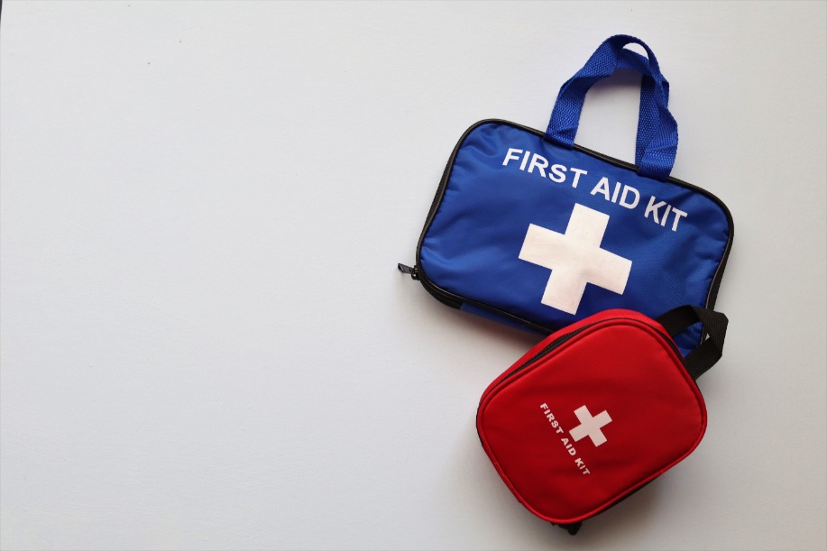 Erste-Hilfe-Set